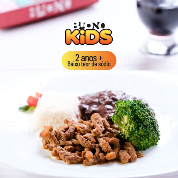 Arroz com feijão, iscas de carne e legumes - buono Kids