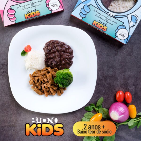 Arroz com feijão, iscas de carne e legumes - buono Kids